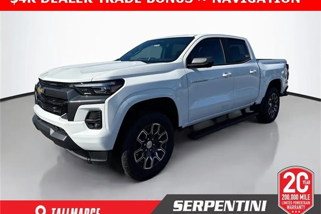 2024 Chevrolet Colorado LT photo 1