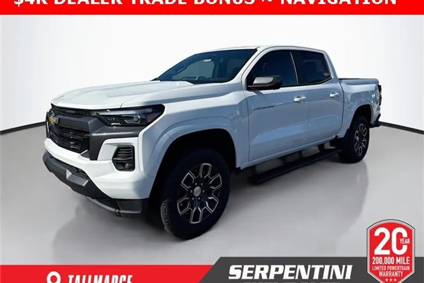 2024 Chevrolet Colorado LT photo 1