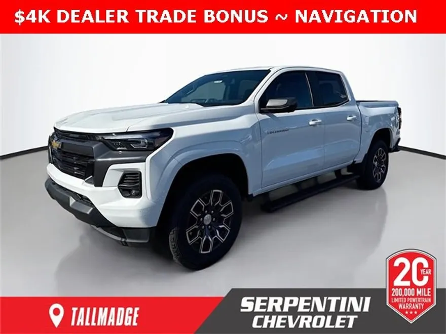 2024 Chevrolet Colorado LT photo 1