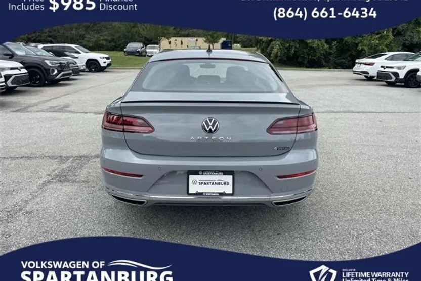 2023 Volkswagen Arteon SEL R-Line photo 1