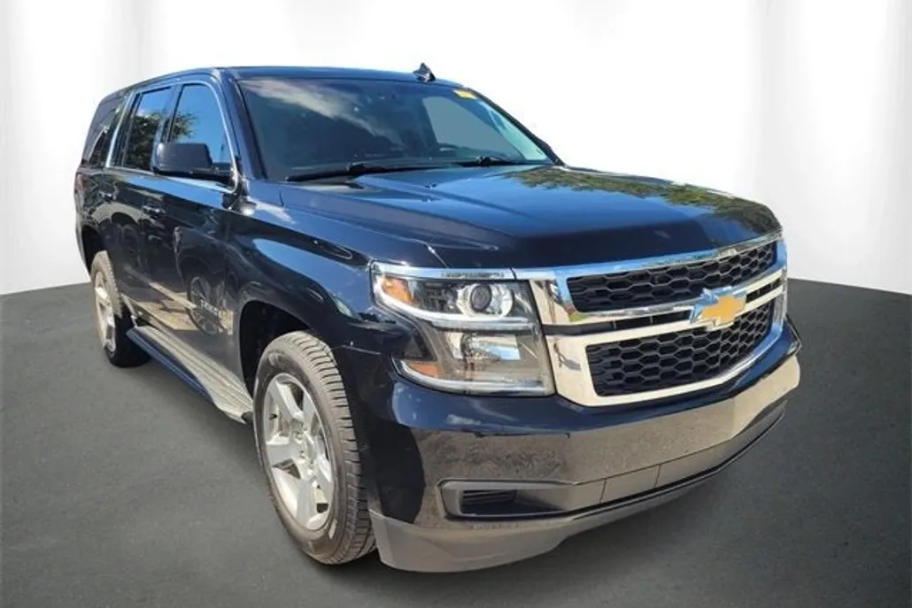 2018 Chevrolet Tahoe LT photo 1