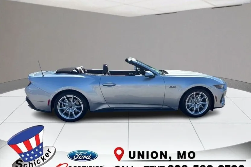 2025 Ford Mustang GT Premium Convertible photo 1