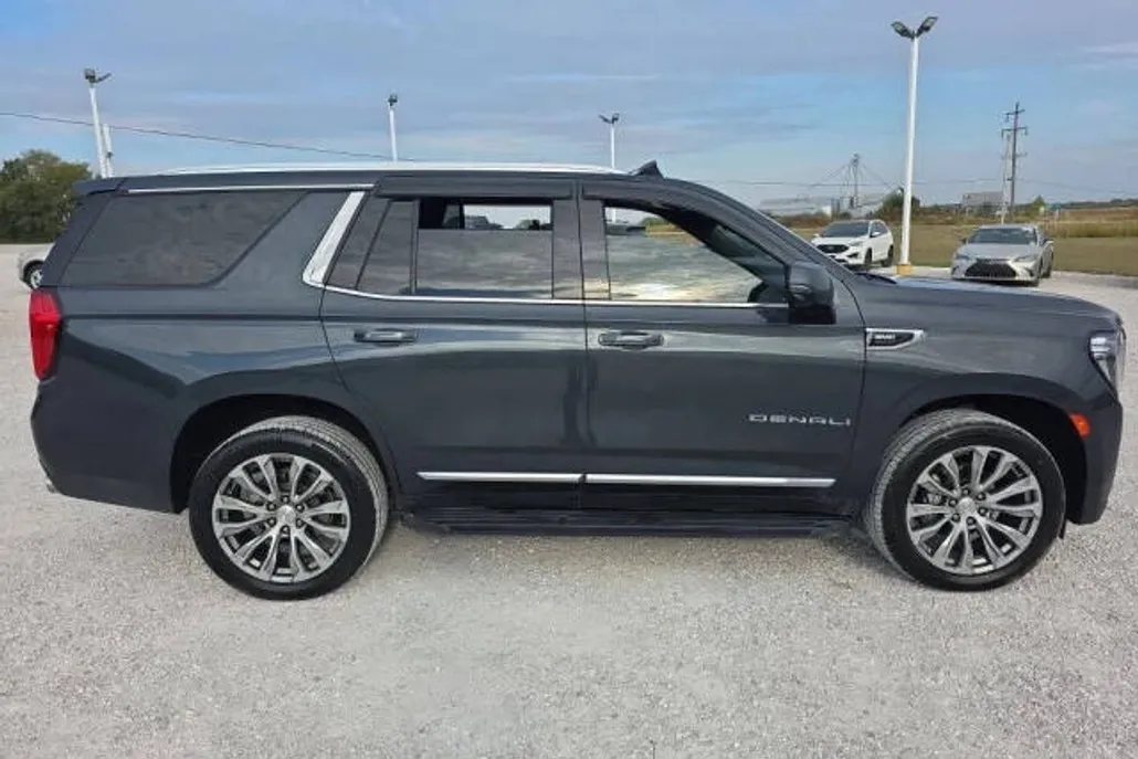 2021 Gmc Yukon Denali photo 1