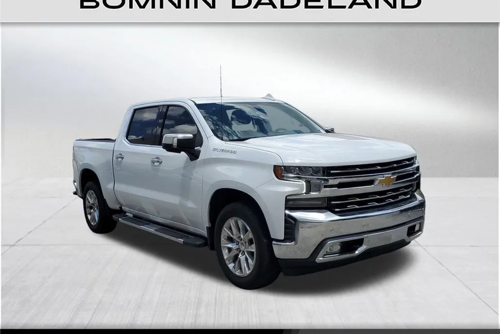 2022 Chevrolet Silverado 1500 LTZ photo 1