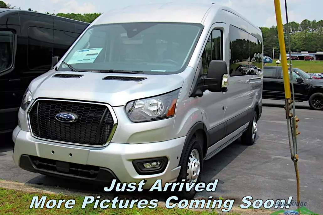 2025 Ford Transit Passenger XLT photo 1