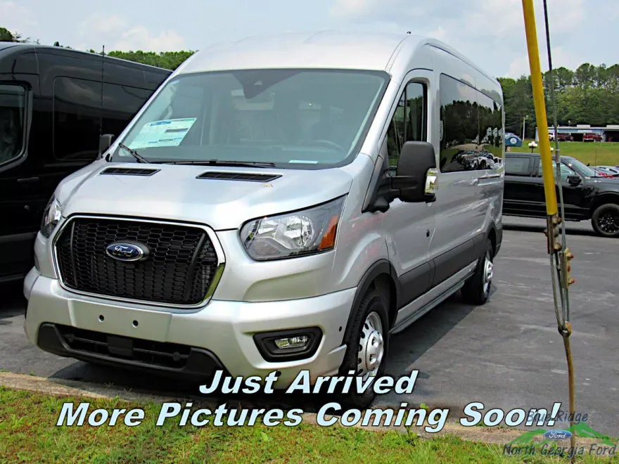 2025 Ford Transit Passenger XLT photo 1