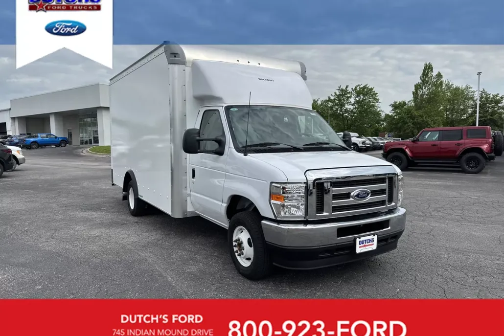 2025 Ford E-450 photo 1