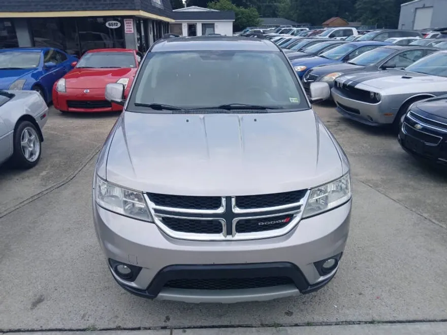 2017 Dodge Journey SXT photo 1