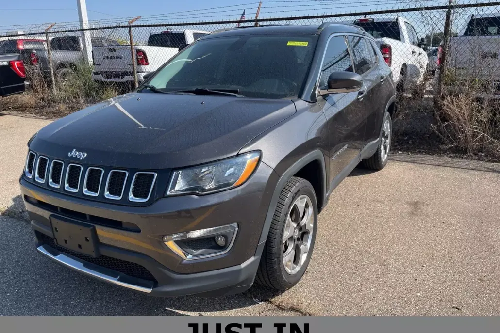 2018 Jeep Compass Limited photo 1