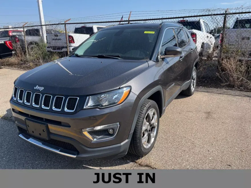 2018 Jeep Compass Limited photo 1