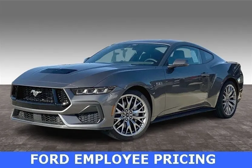 2025 Ford Mustang GT Premium photo 1