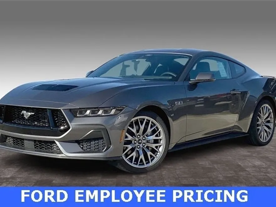 2025 Ford Mustang GT Premium photo 1