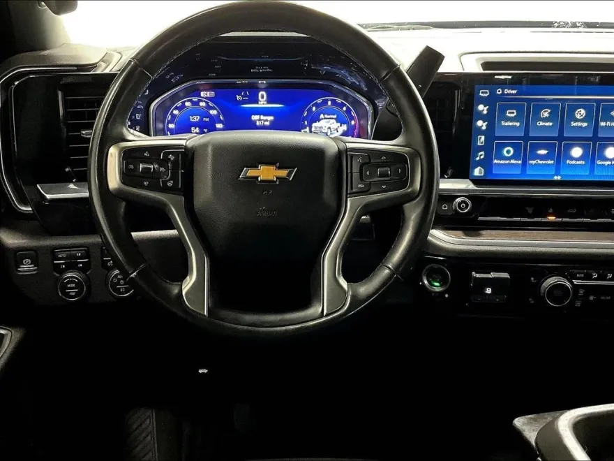2024 Chevrolet Silverado 2500HD LTZ photo 5