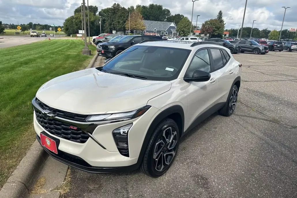 2026 Chevrolet Trax photo 1