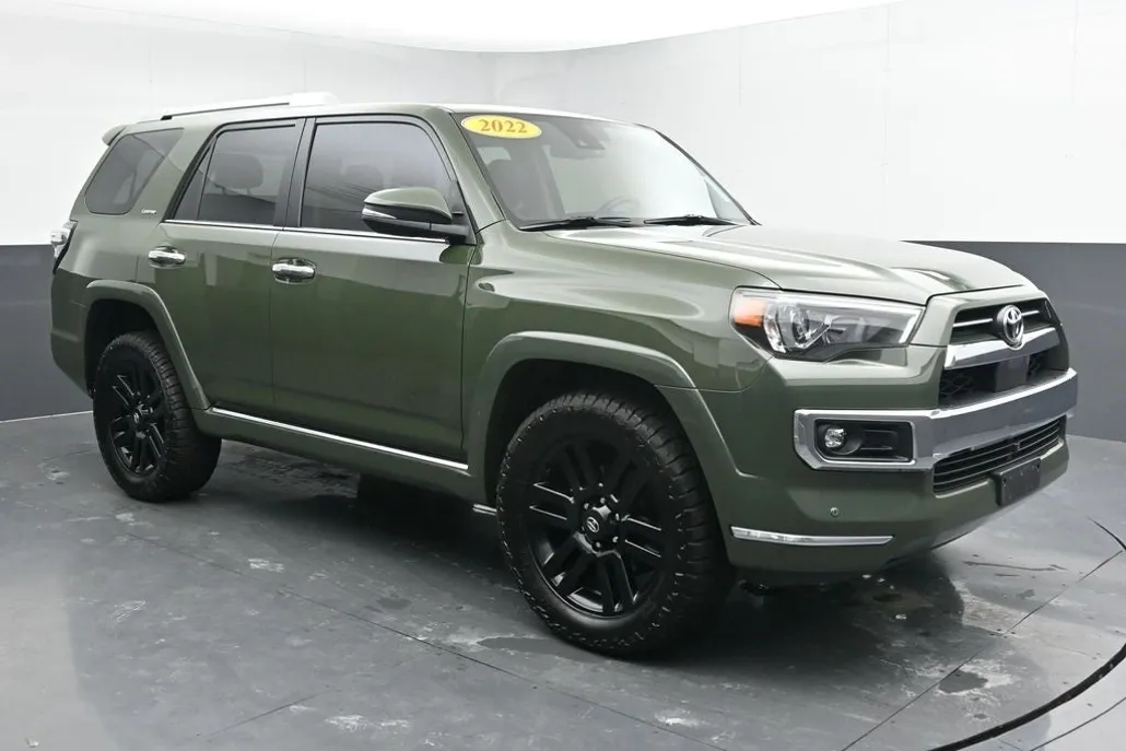 2022 Toyota 4Runner Limited 4WD photo 1