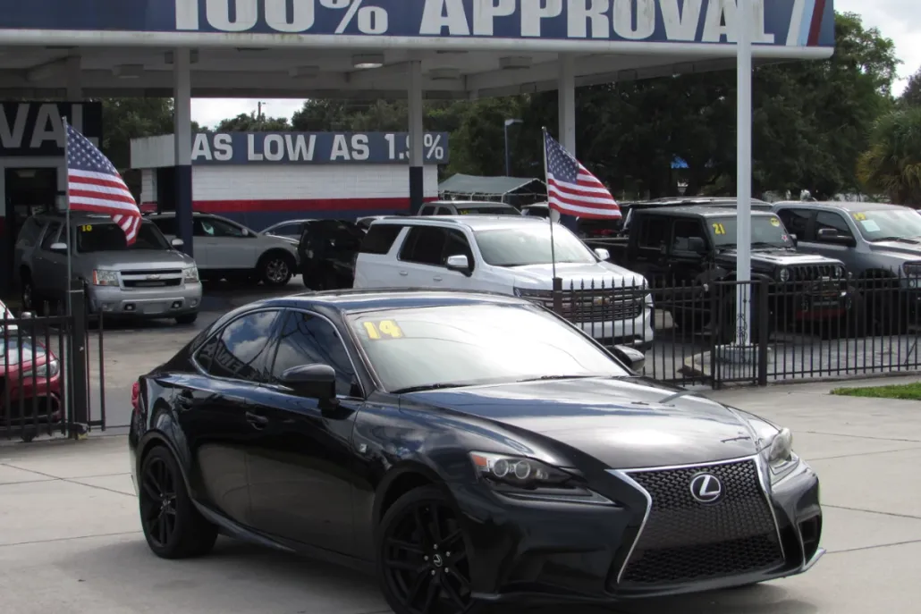 2014 Lexus IS 350 photo 1