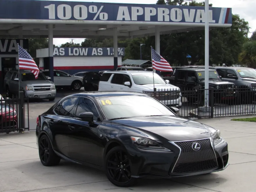 2014 Lexus IS 350 photo 1