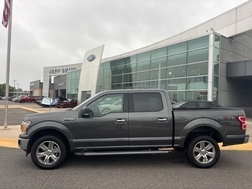 2020 Ford F-150 XLT photo 1