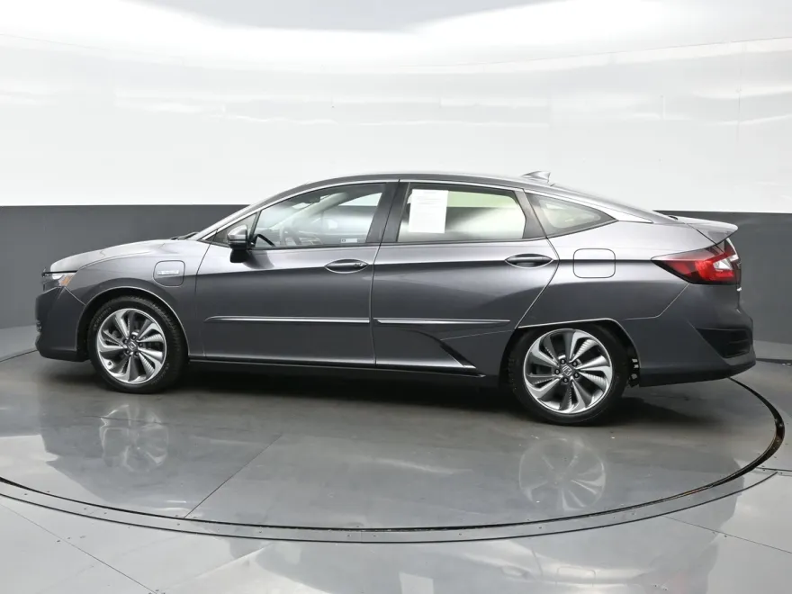 2018 Honda Clarity Plug-In Hybrid photo 1