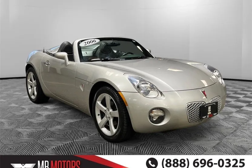 2006 Pontiac Solstice Base Convertible photo 1