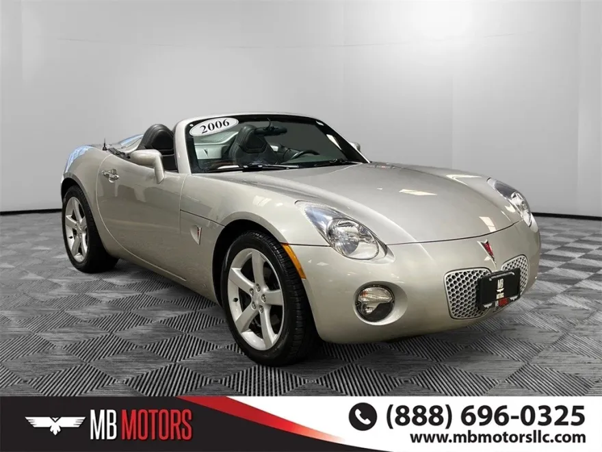 2006 Pontiac Solstice Base Convertible photo 1