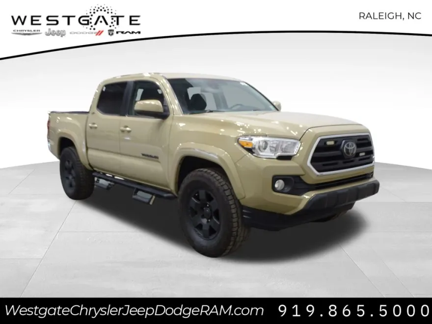 2019 Toyota Tacoma SR5 Double Cab photo 1