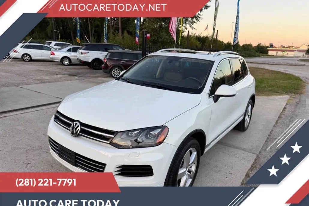 2013 Volkswagen Touareg TDI Lux photo 1