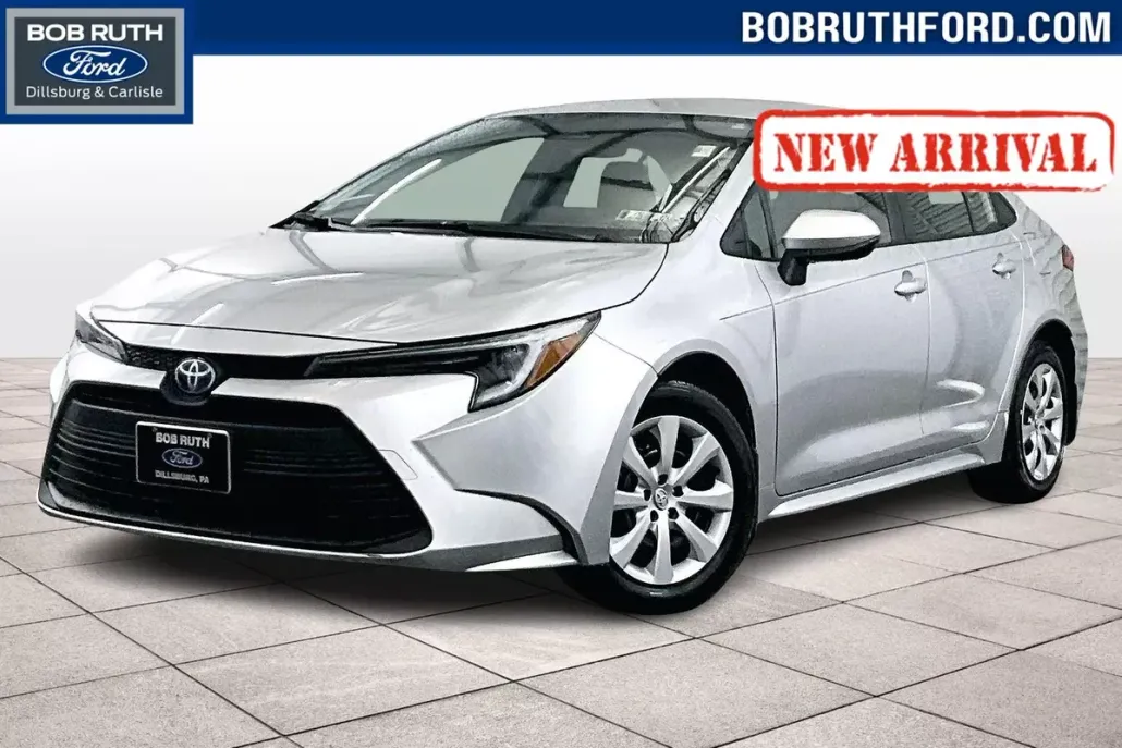 2023 Toyota Corolla Hybrid LE photo 1