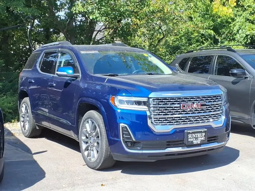 2023 Gmc Acadia Denali photo 1