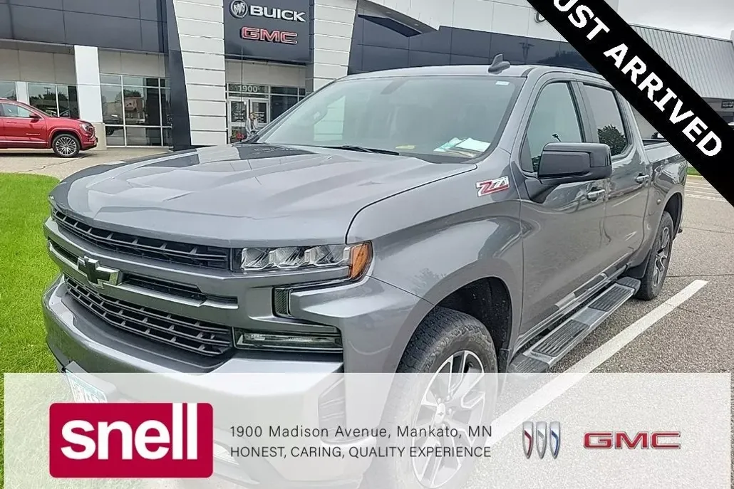 2022 Chevrolet Silverado 1500 RST photo 1