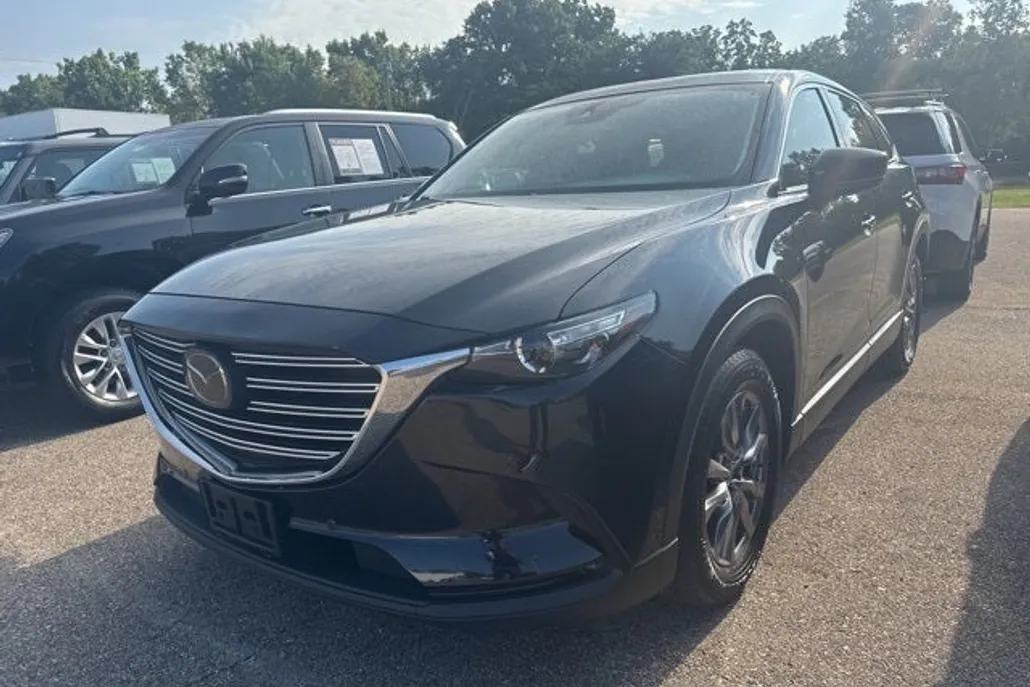 2019 Mazda CX-9 Touring photo 1