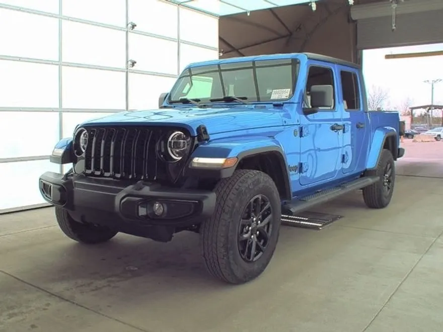 2022 Jeep Gladiator Altitude photo 1