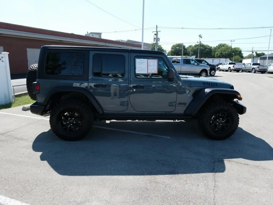 2024 Jeep Wrangler Willys photo 1