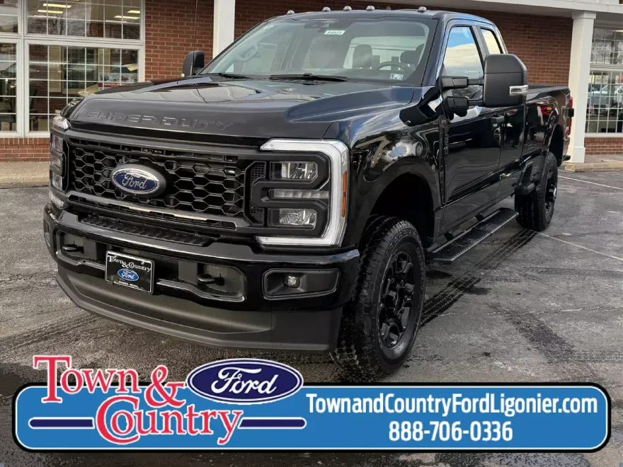 2025 Ford F-250 XL photo 1