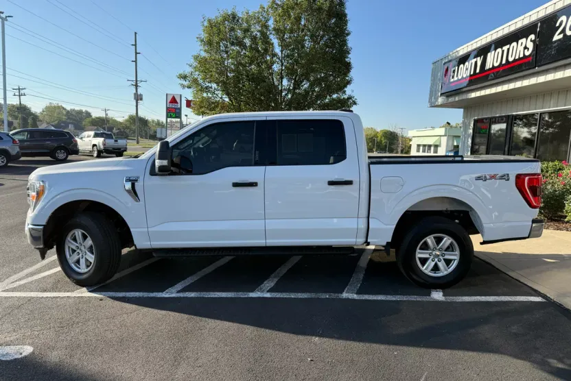2021 Ford F-150 XLT photo 1