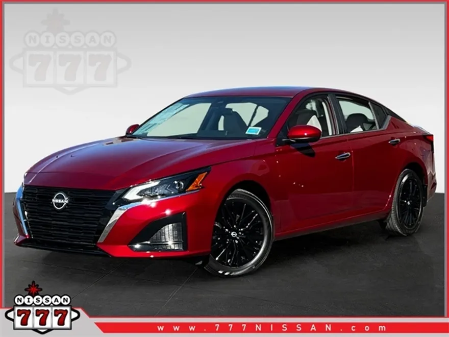 2025 Nissan Altima 2.5 SV photo 1