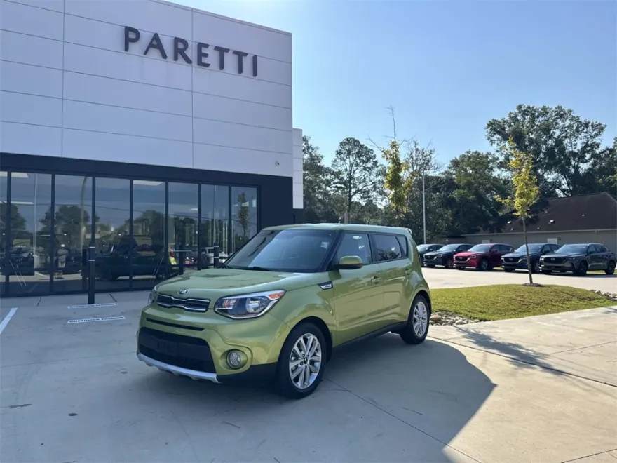 2017 Kia Soul Plus photo 1