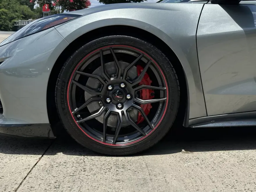 2023 Chevrolet Corvette Z06 3LZ photo 1
