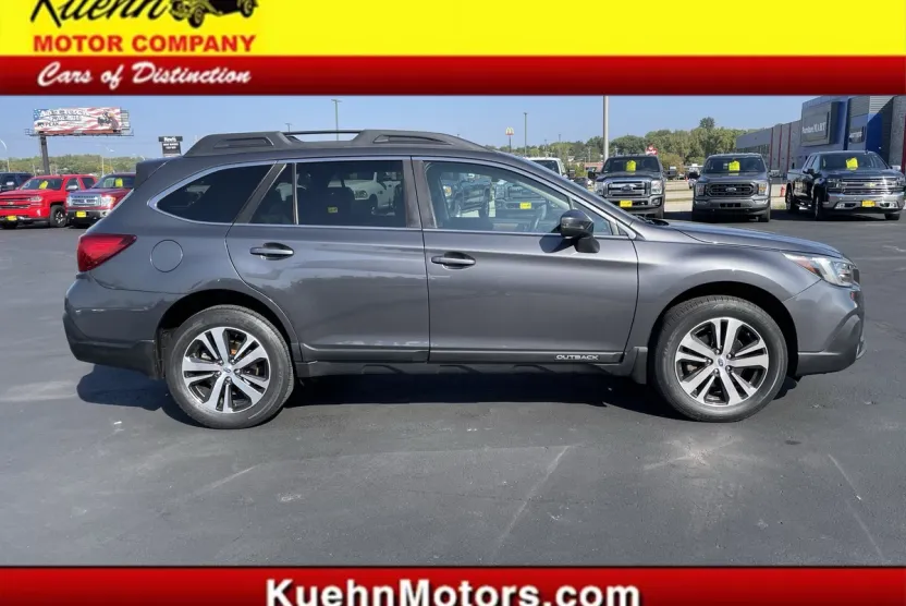 2018 Subaru Outback 3.6R Limited photo 1