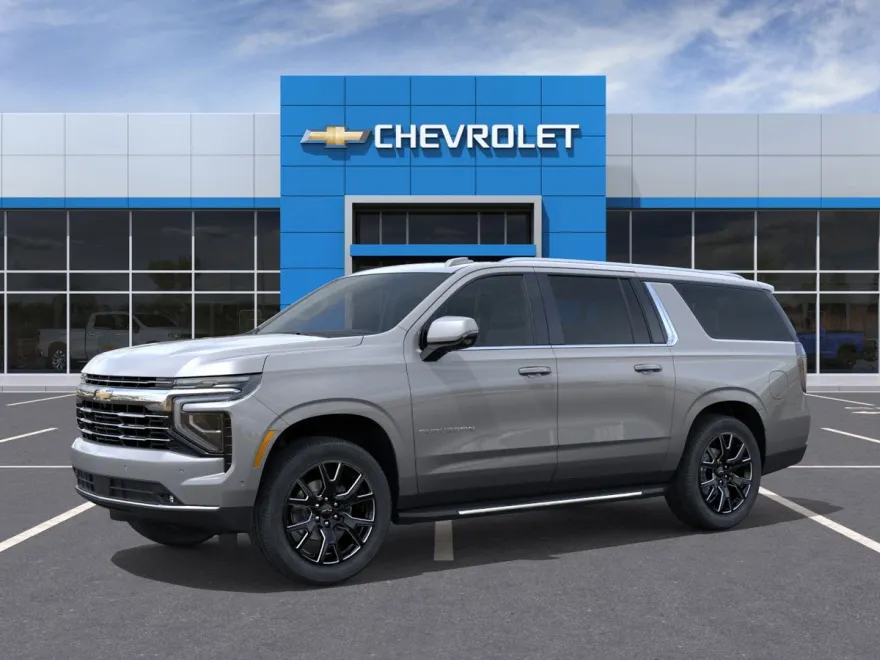 2025 Chevrolet Suburban LT photo 1