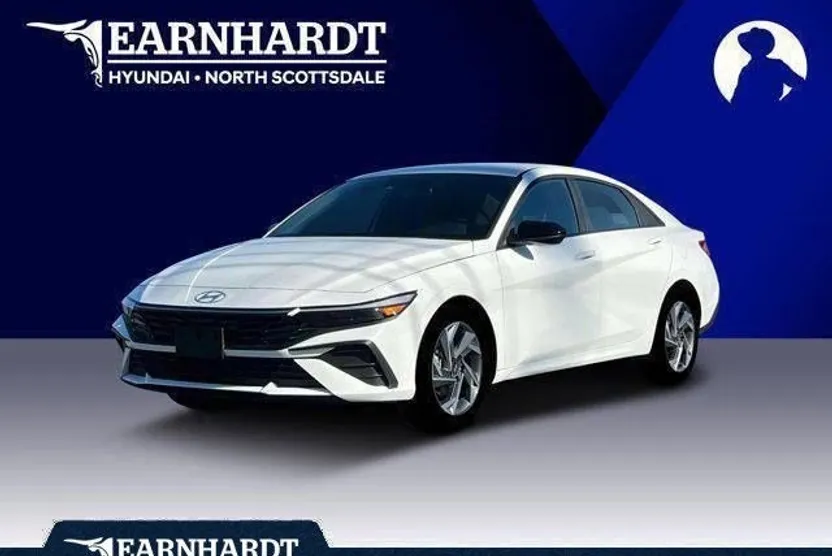 2025 Hyundai Elantra SEL Sport photo 1