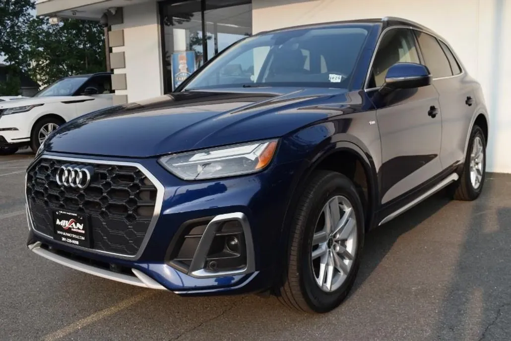 2022 Audi Q5 S line Premium 45 TFSI photo 1