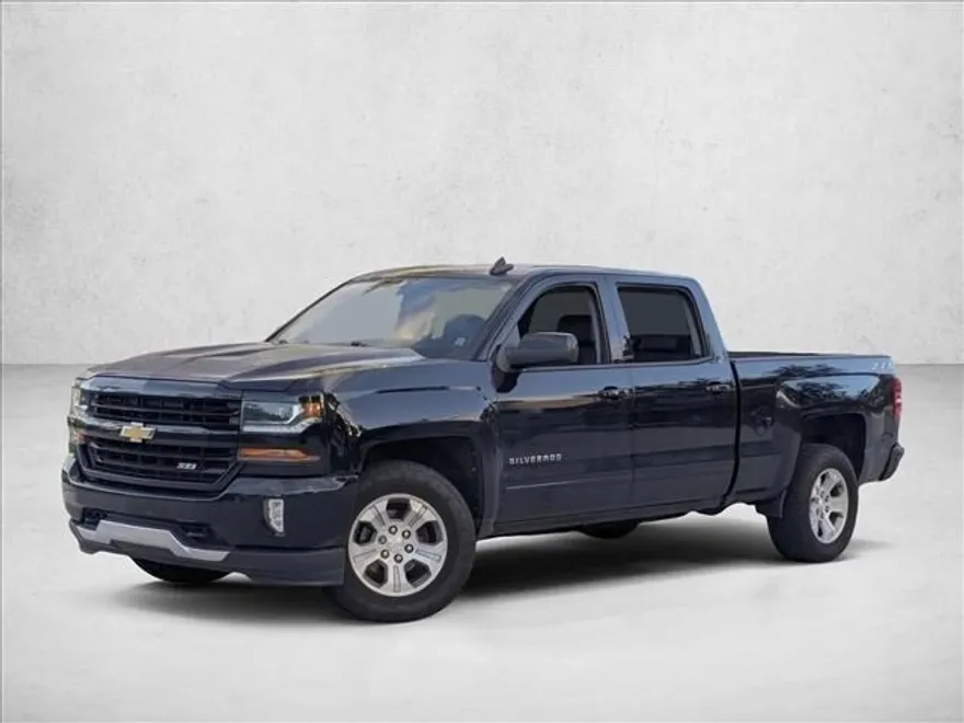 2018 Chevrolet Silverado 1500 LT Z71 photo 1