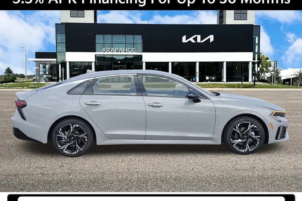 2026 Kia K5 GT-Line photo 1