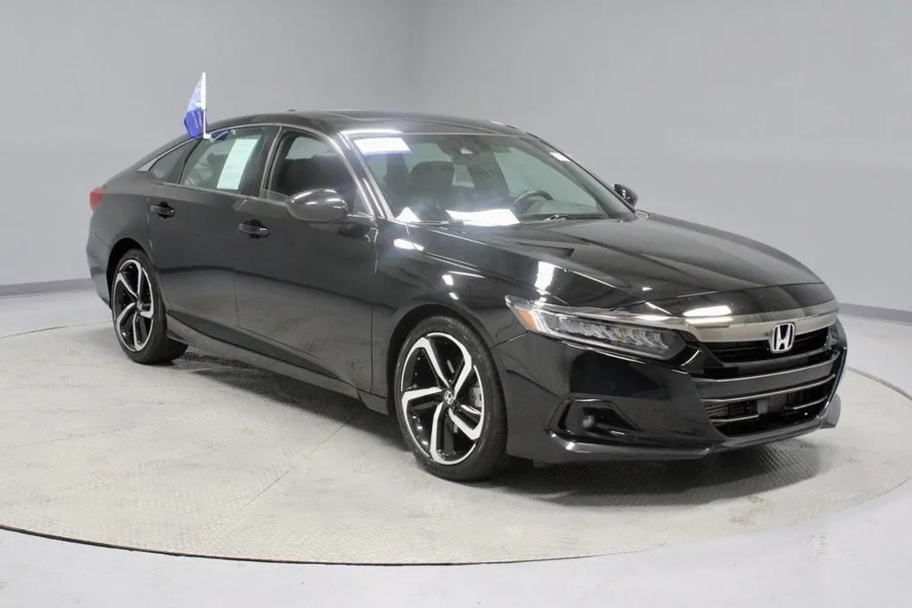 2022 Honda Accord Sport 2.0T photo 1