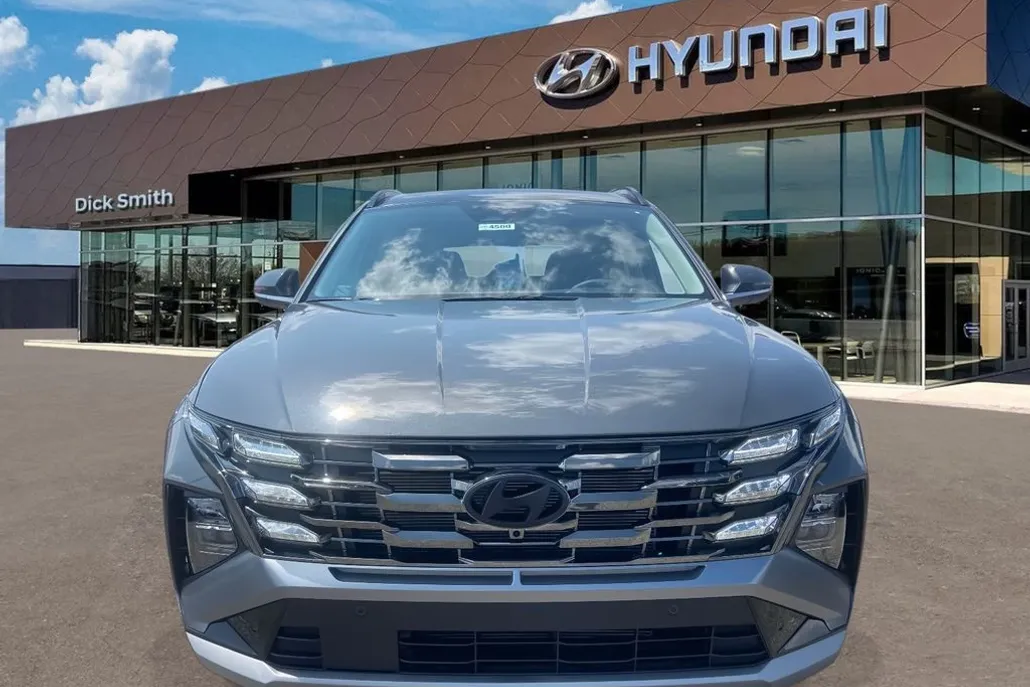2025 Hyundai Tucson Limited photo 1
