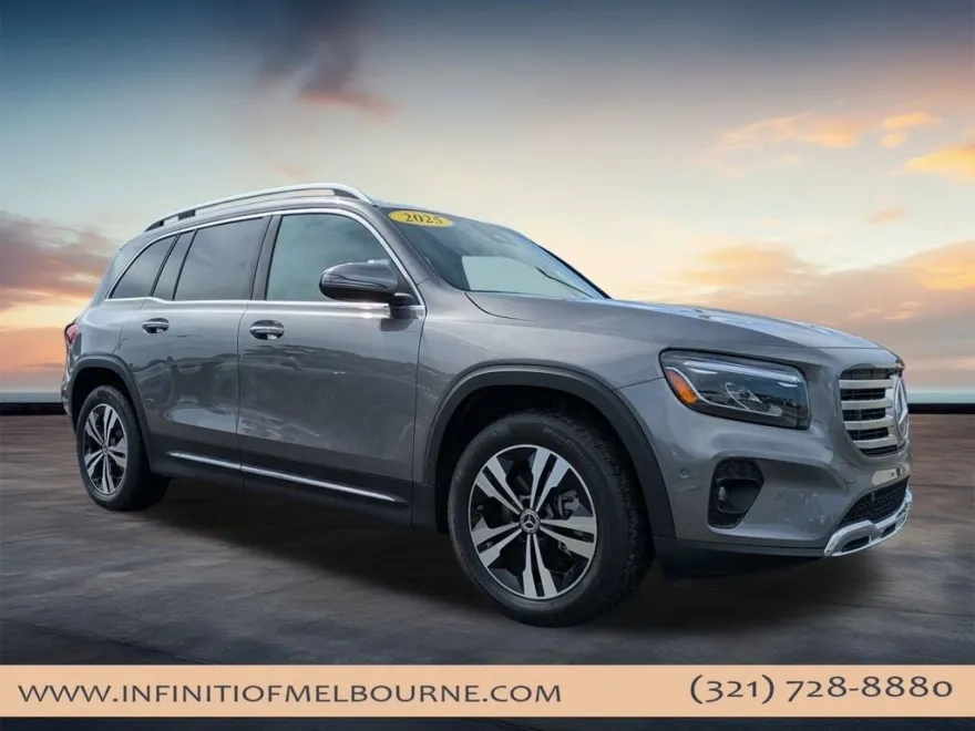 2025 Mercedes Benz GLB 250 photo 1