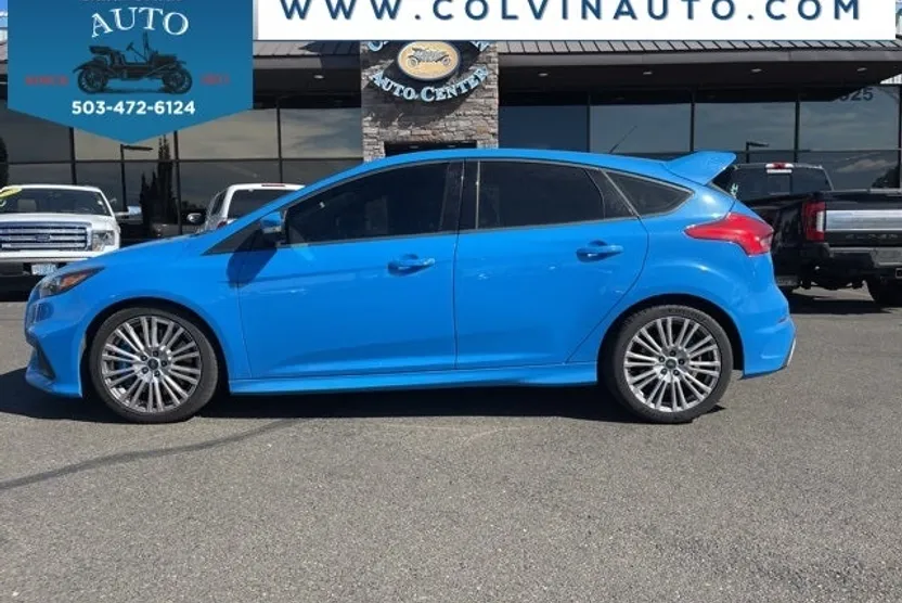 2017 Ford Focus RS photo 1
