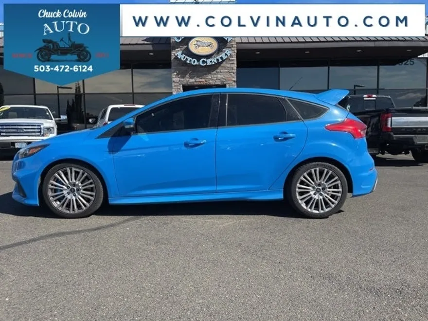 2017 Ford Focus RS photo 1