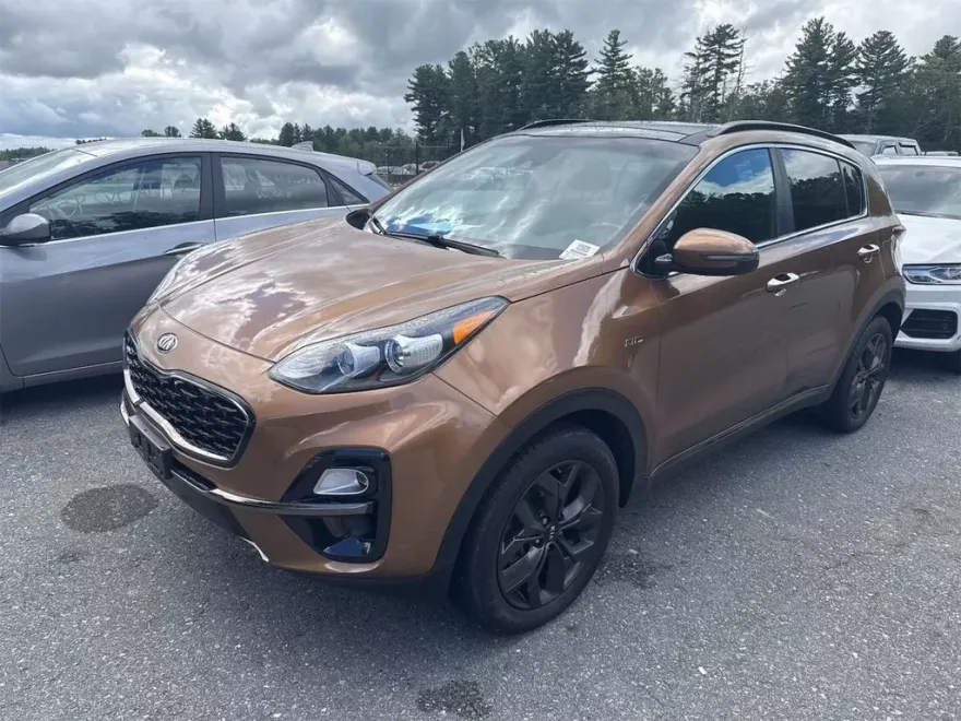 2020 Kia Sportage S photo 1